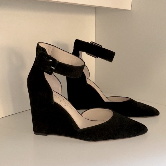 Jessica Simpson black ankle strap wedge heels 8.5 - Picture 5 of 9